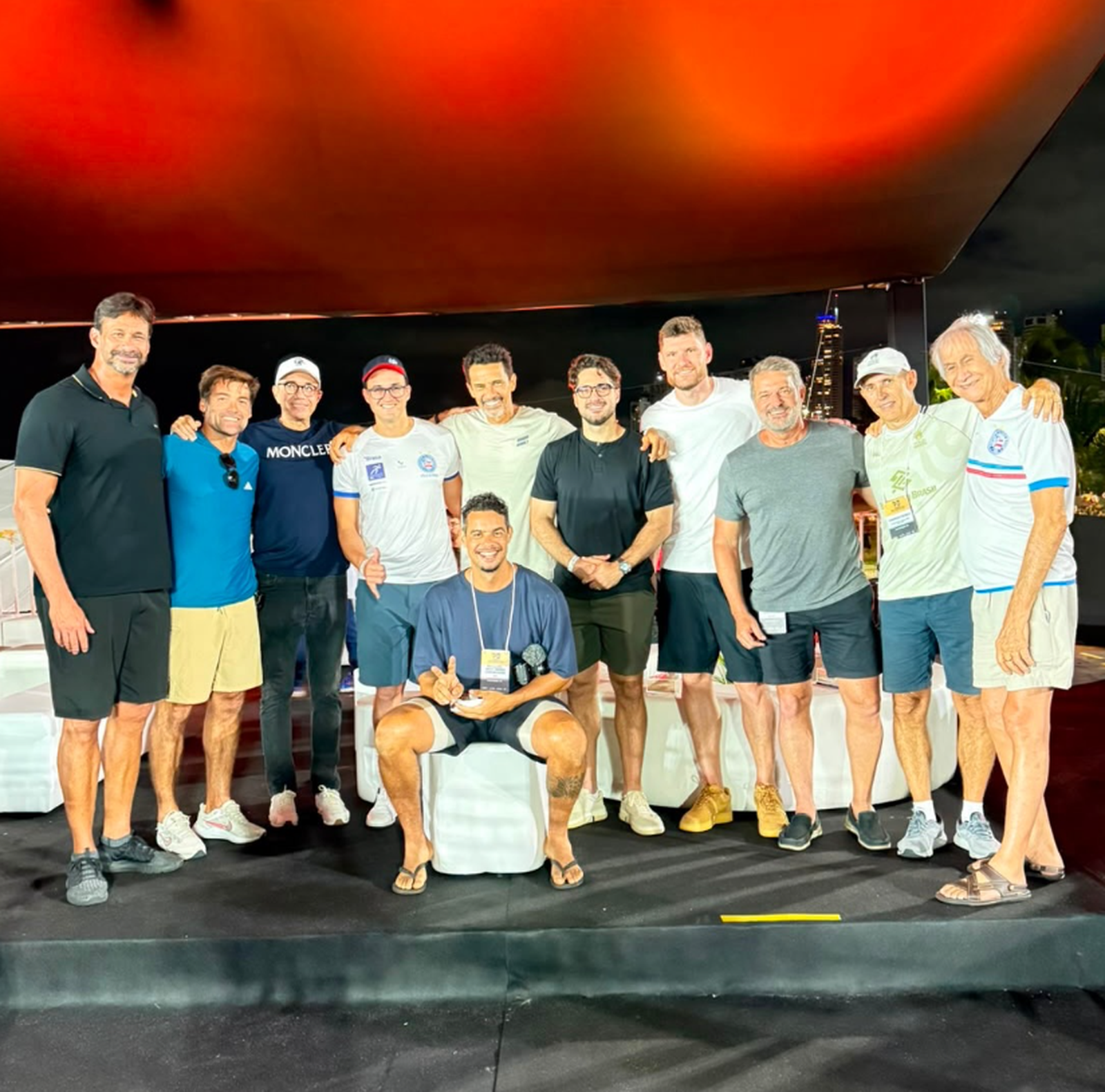 Encontro de um grupo com atletas de vôlei